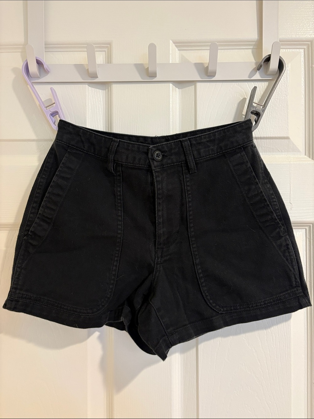 Quince Black High-Waist Utility Shorts
